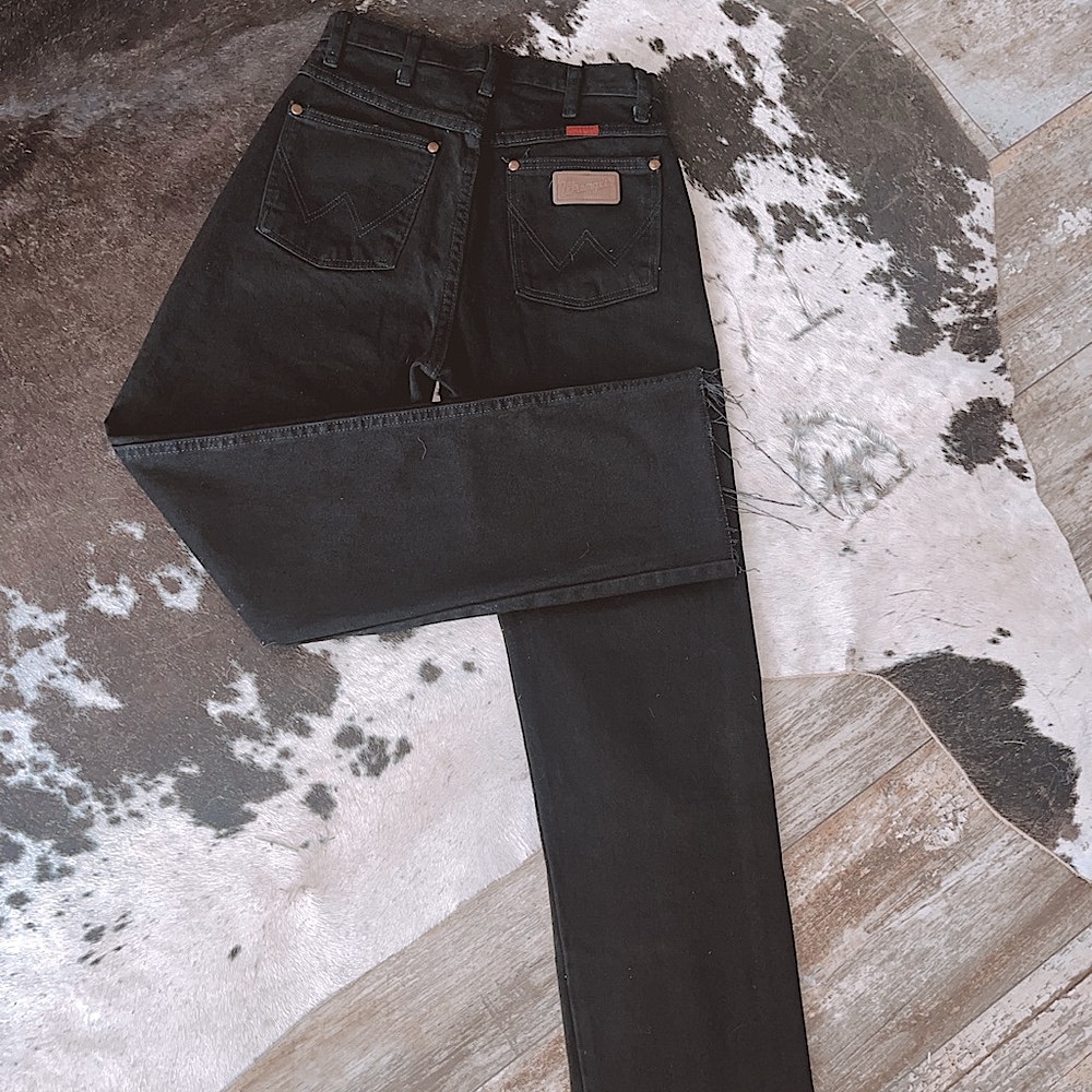 Women’s Wrangler Cowboy Cut Slim Fit